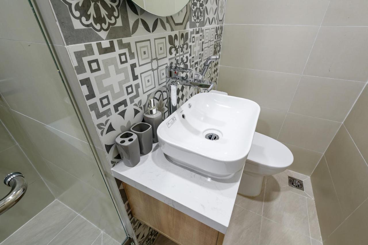 Cozrum Homes - Summer'S House Ho Chi Minh City Bagian luar foto